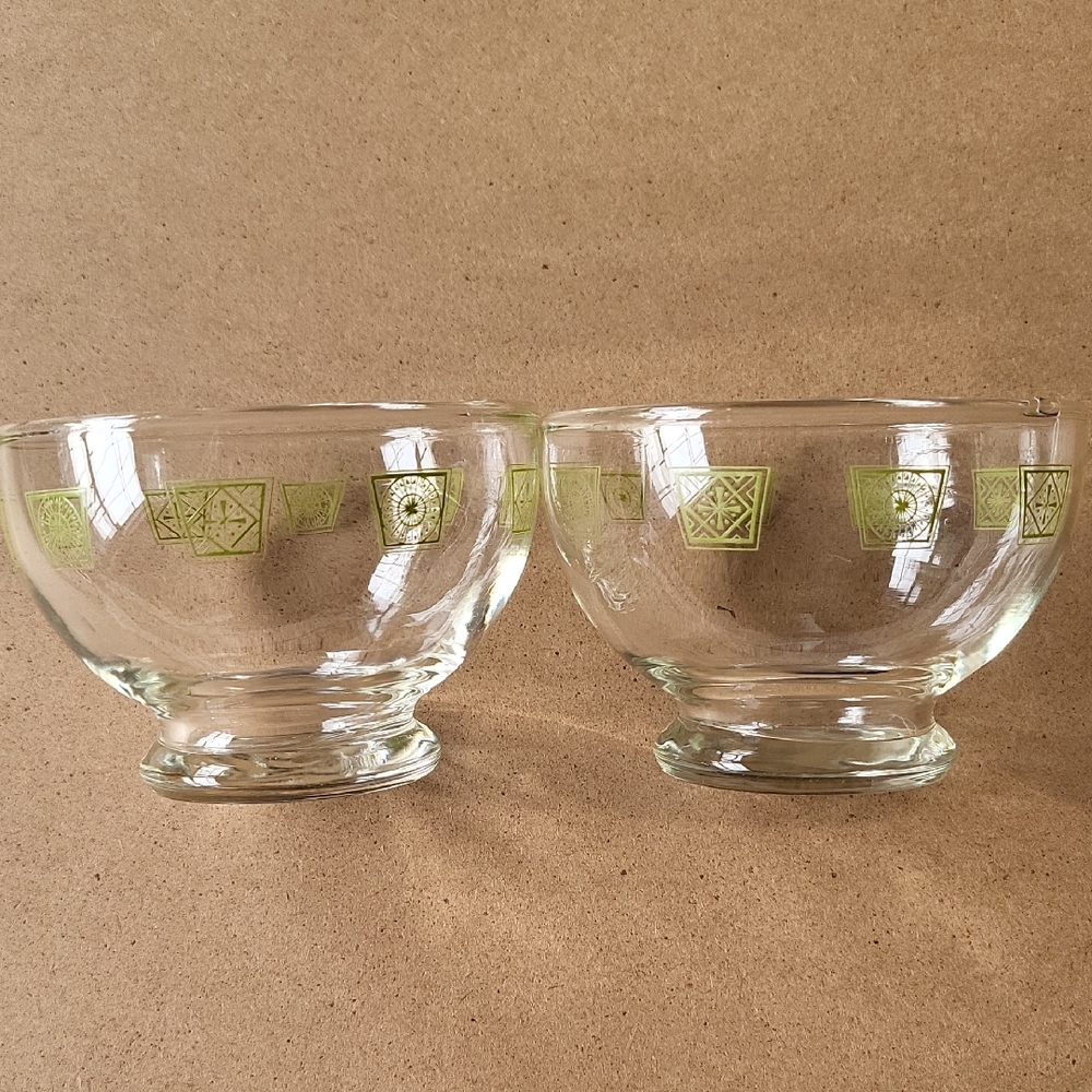 Vintage Dominion Glass Dessert Bowls